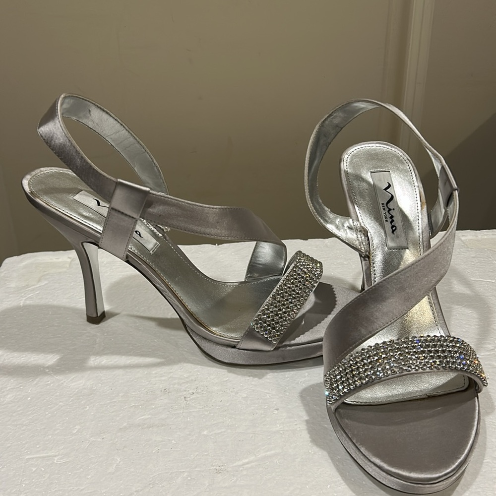 Nina Rhinestone Strappy Heels Pumps open top slingback size 8.5 grey silver - Picture 4 of 15